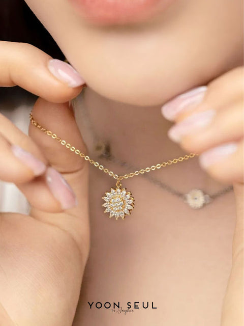 Fleur de Soleil Necklace