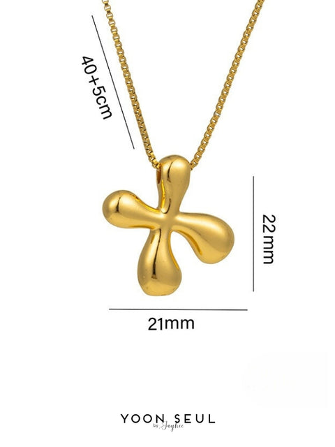 Xénodochie Necklace